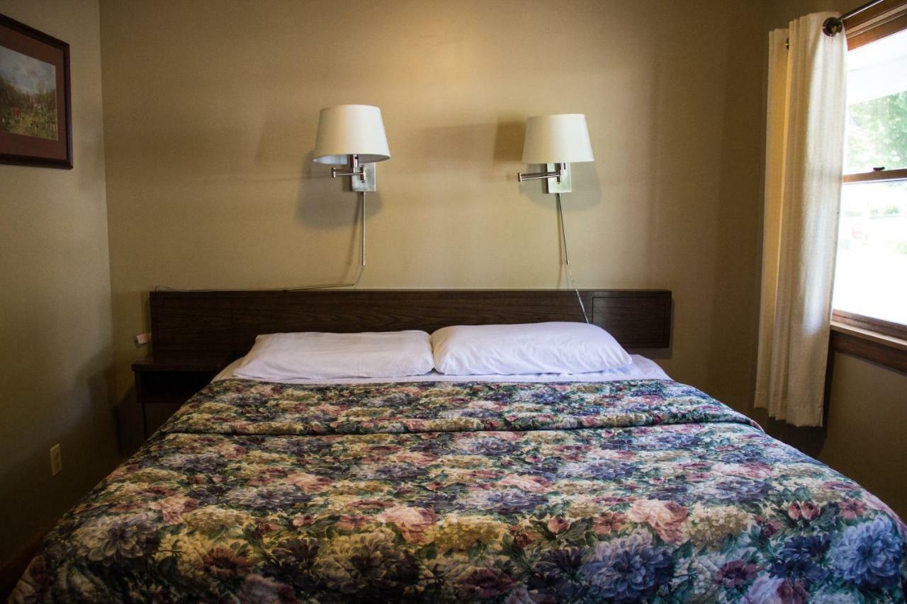 Fran Cove Motel Lake George Eksteriør bilde